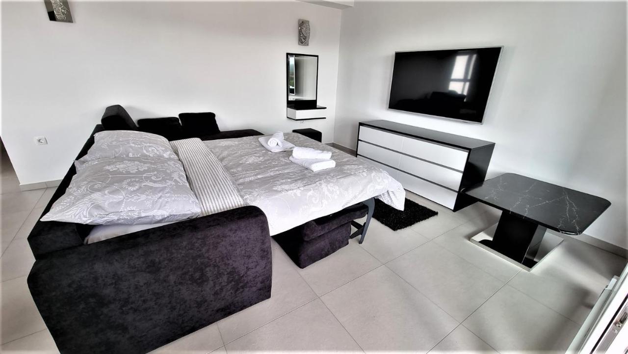 Bartol Luxury Apartments Krk Croatia, With Own Hot Tub - Whirlpool Krk Town Εξωτερικό φωτογραφία