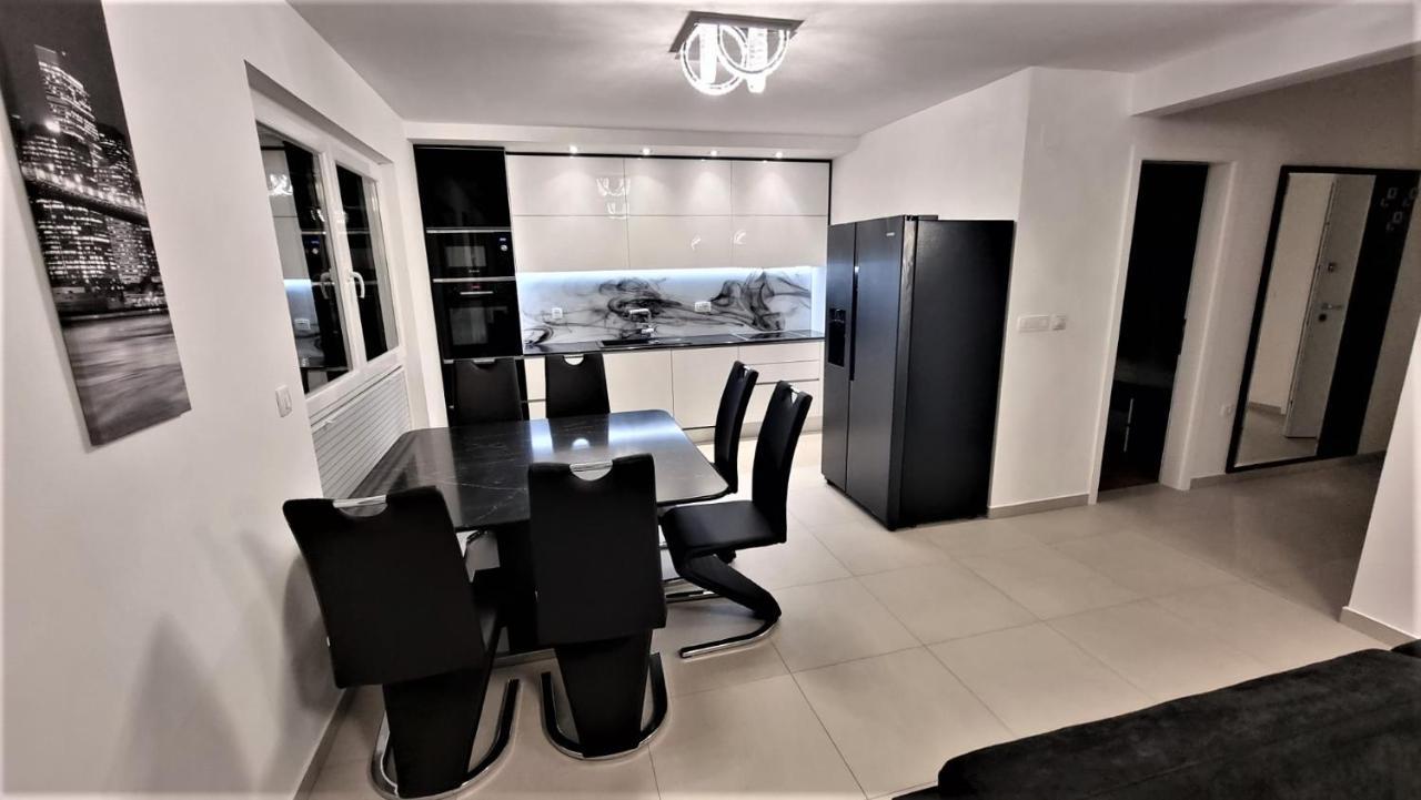 Bartol Luxury Apartments Krk Croatia, With Own Hot Tub - Whirlpool Krk Town Εξωτερικό φωτογραφία