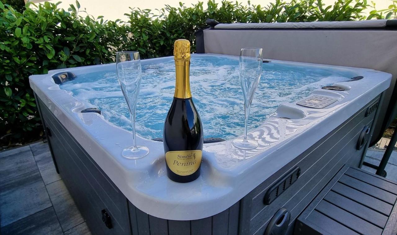Bartol Luxury Apartments Krk Croatia, With Own Hot Tub - Whirlpool Krk Town Εξωτερικό φωτογραφία