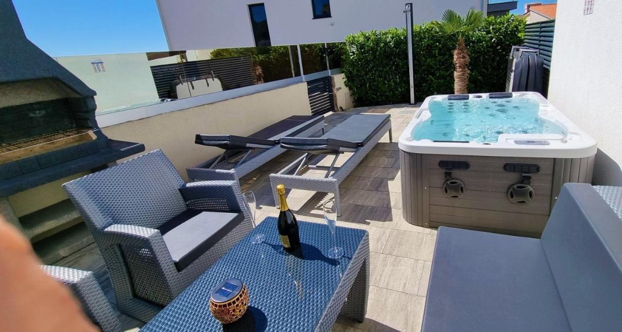 Bartol Luxury Apartments Krk Croatia, With Own Hot Tub - Whirlpool Krk Town Εξωτερικό φωτογραφία