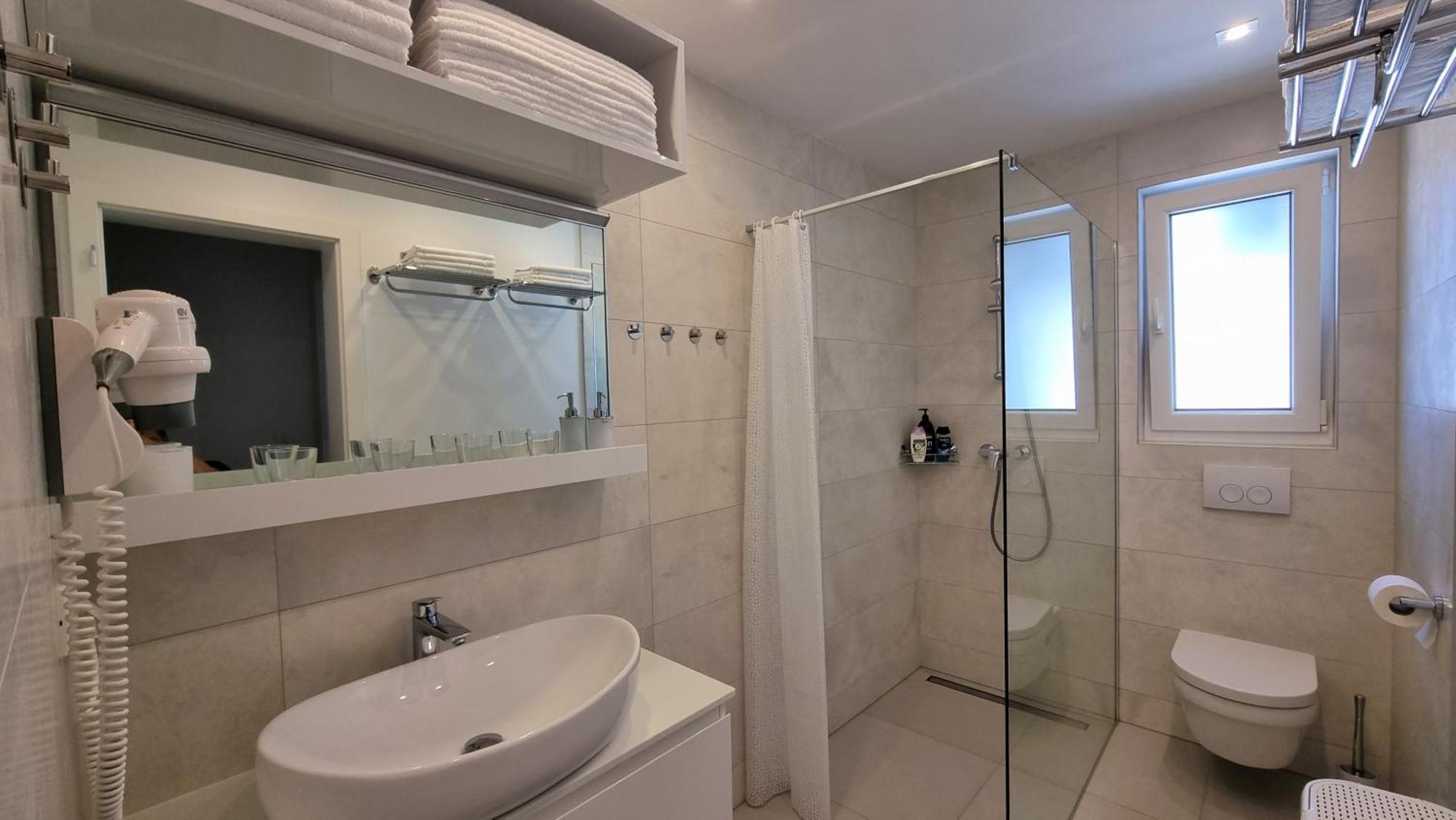 Bartol Luxury Apartments Krk Croatia, With Own Hot Tub - Whirlpool Krk Town Δωμάτιο φωτογραφία