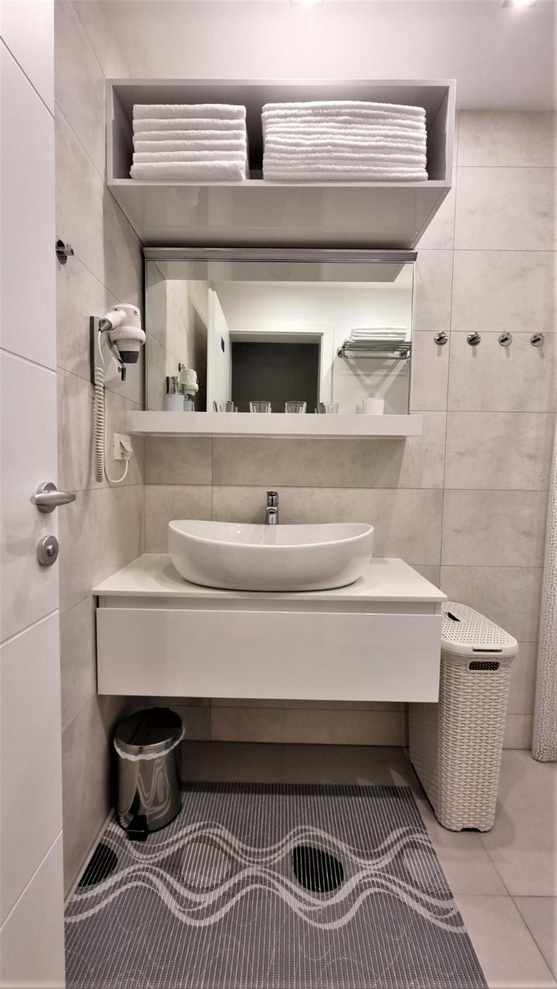 Bartol Luxury Apartments Krk Croatia, With Own Hot Tub - Whirlpool Krk Town Δωμάτιο φωτογραφία